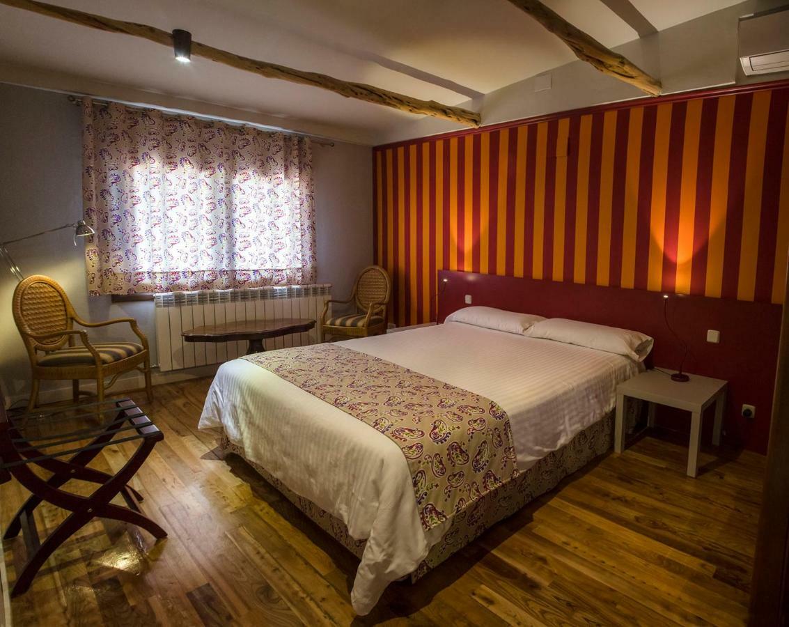 Apartamentos Rurales De La Sexma Del Sabinar Corduente Kültér fotó