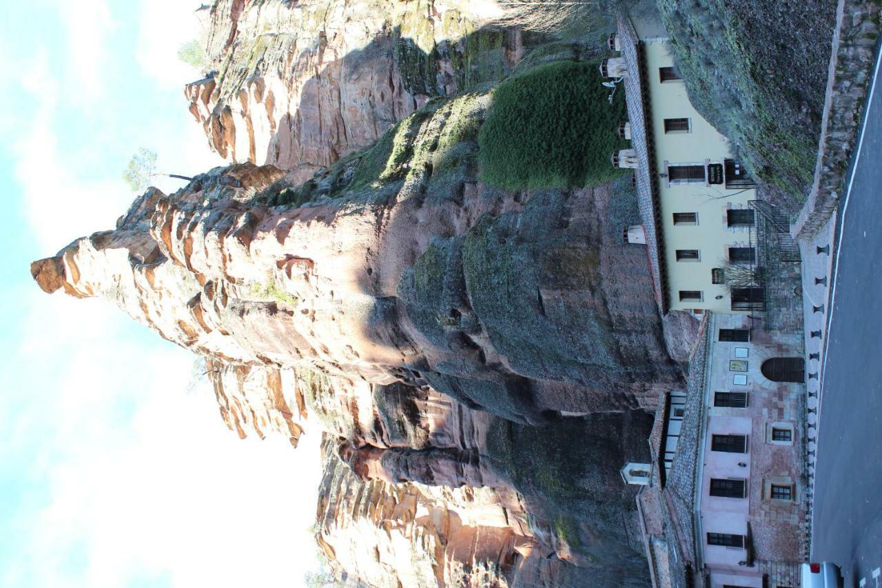 Apartamentos Rurales De La Sexma Del Sabinar Corduente Kültér fotó