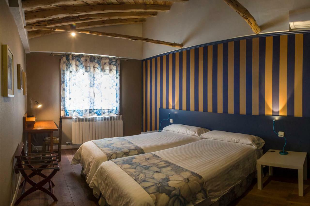 Apartamentos Rurales De La Sexma Del Sabinar Corduente Kültér fotó